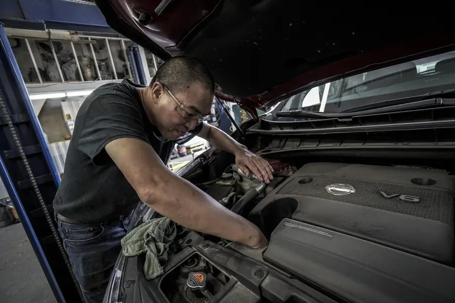 Clean precision engine bay for 10-minute oil change